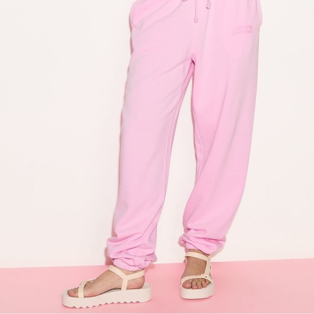 Victoria’s Secret PINK strappy platform sport sandals - Picture 3 of 4